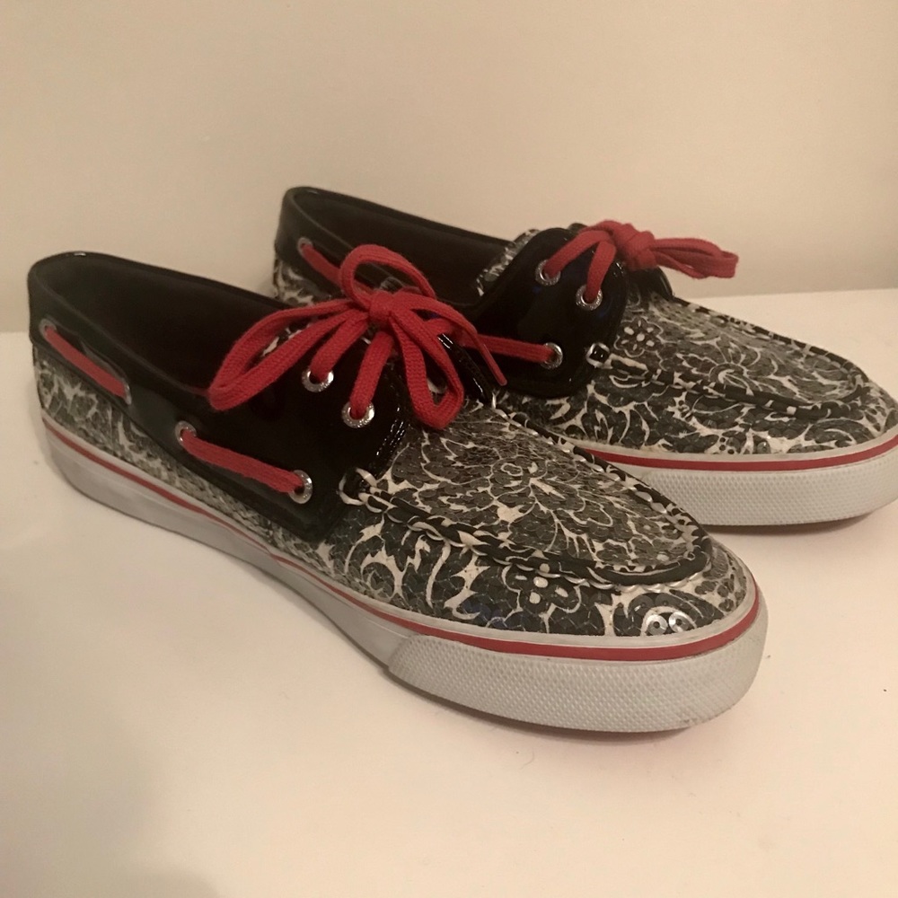 V2* New❗️Black & White Paisley Patent Leather Sperry Loafers